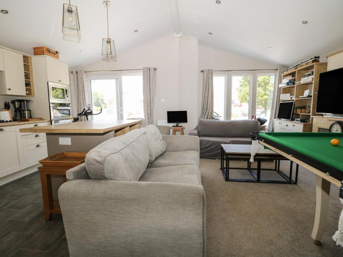 The Goodwood Lodge شيشستر المظهر الخارجي الصورة
